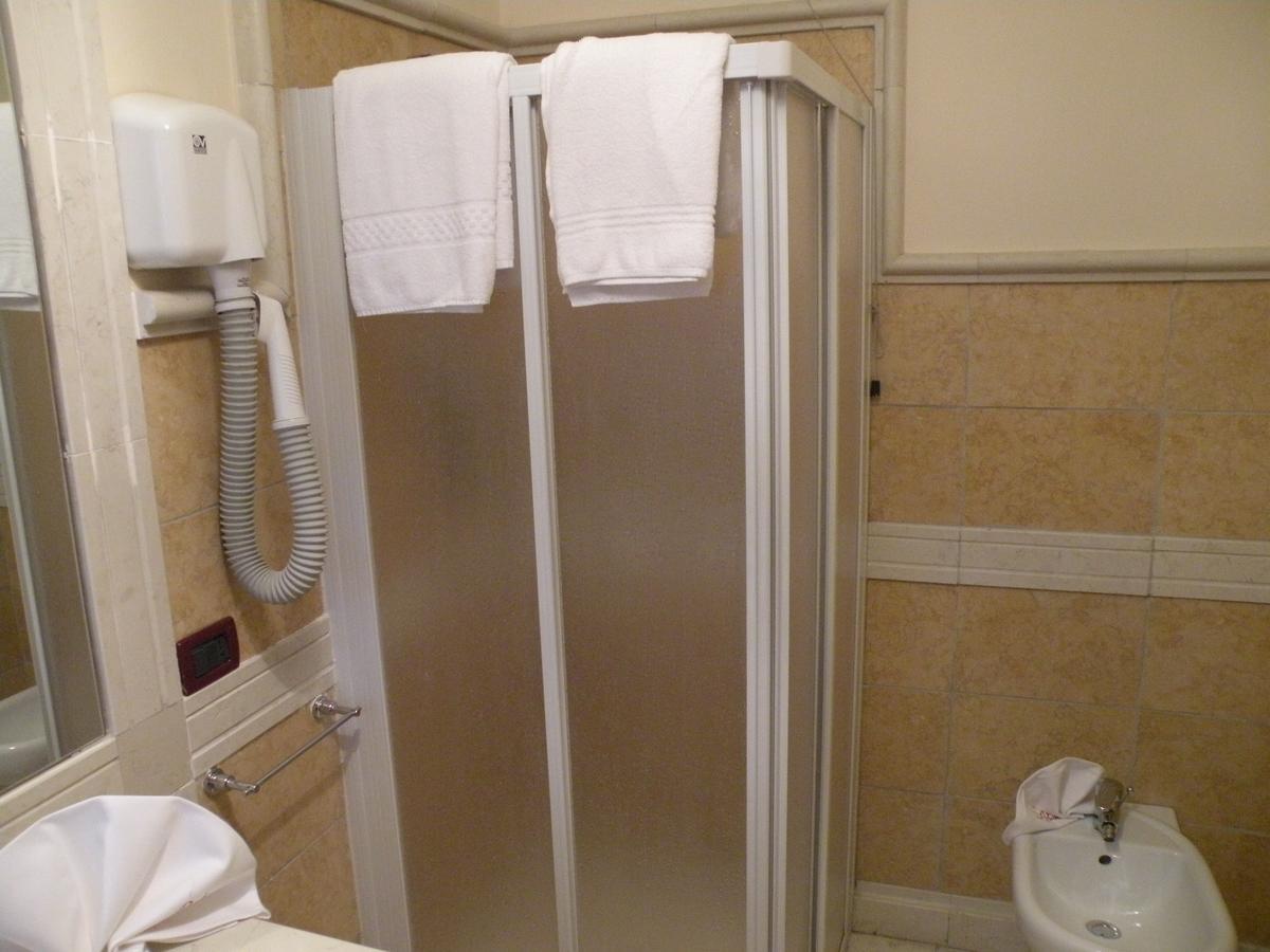 Hotel Ristorante Il Pirata San Vito di Leguzzano Εξωτερικό φωτογραφία