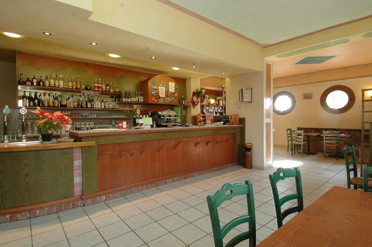 Hotel Ristorante Il Pirata San Vito di Leguzzano Εξωτερικό φωτογραφία