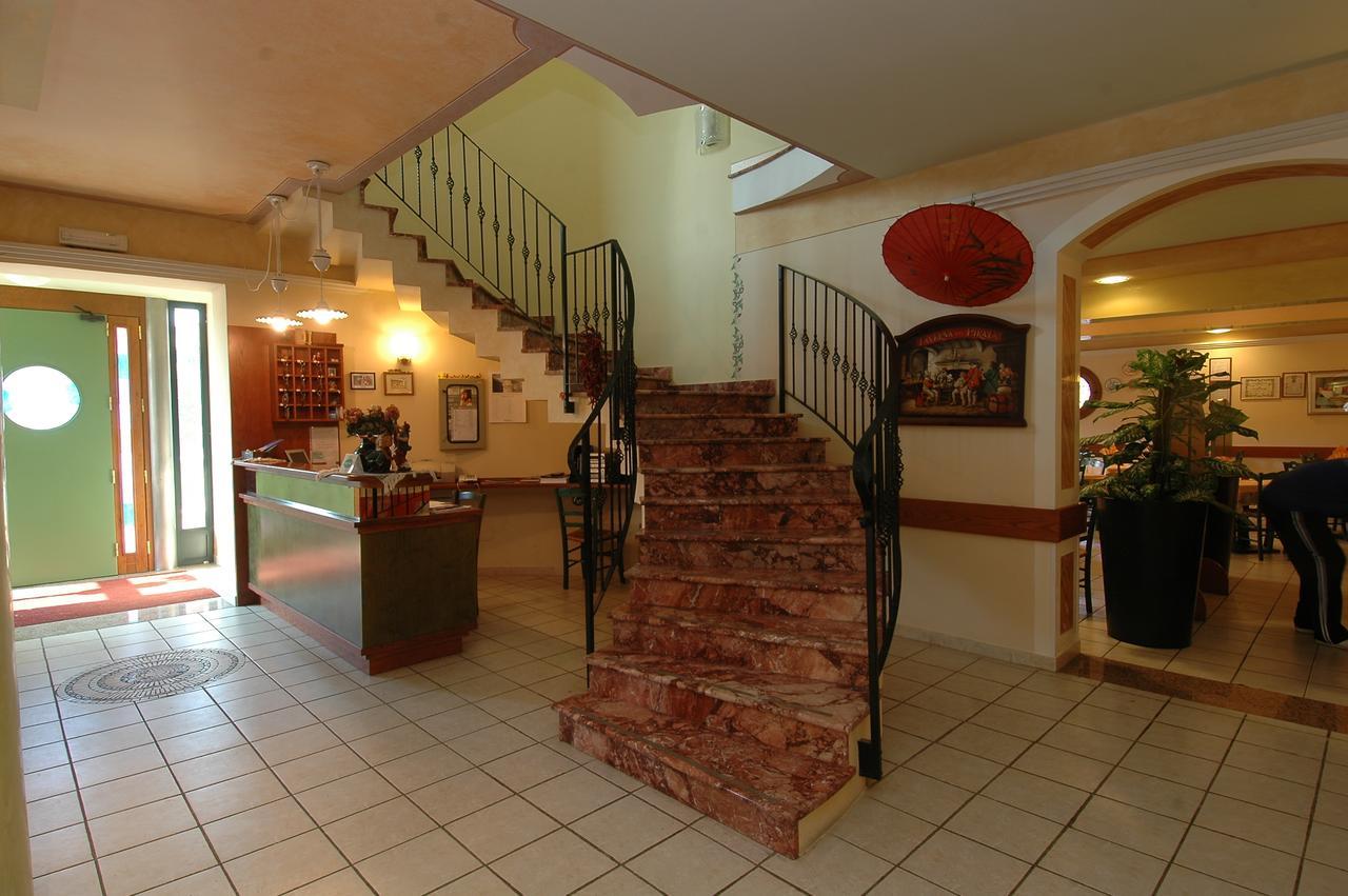 Hotel Ristorante Il Pirata San Vito di Leguzzano Εξωτερικό φωτογραφία