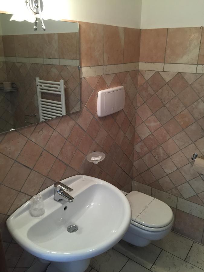 Hotel Ristorante Il Pirata San Vito di Leguzzano Εξωτερικό φωτογραφία