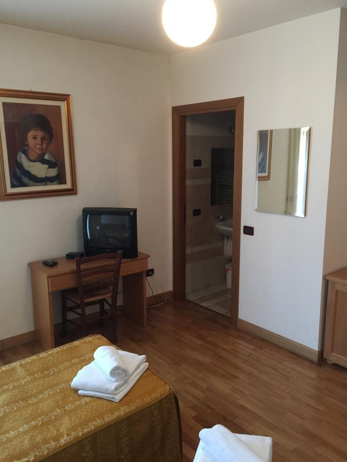 Hotel Ristorante Il Pirata San Vito di Leguzzano Εξωτερικό φωτογραφία